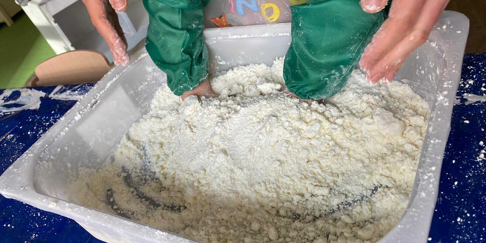 23510547-aafd-4e1d-94d7-771d00e8e02d