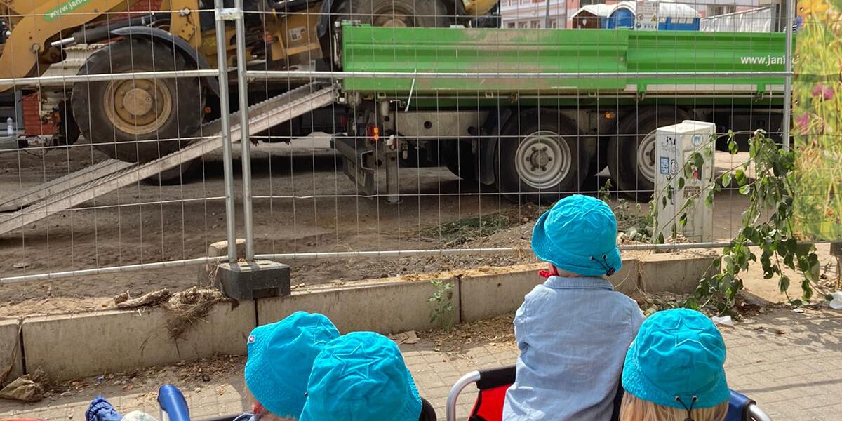 a910b6b0-ebd6-4d9f-8f10-ecf9bdd249bf