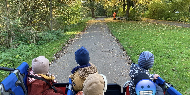 94555392-3C0F-4D1F-9AA0-F7D5C7843602